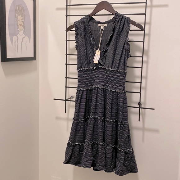 Max Studio Dresses & Skirts - Max studio dress xs bnwt